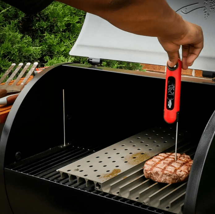 GrillGrate Sear Station for the Traeger Pro 22 & 34 RGG18.5K-0003