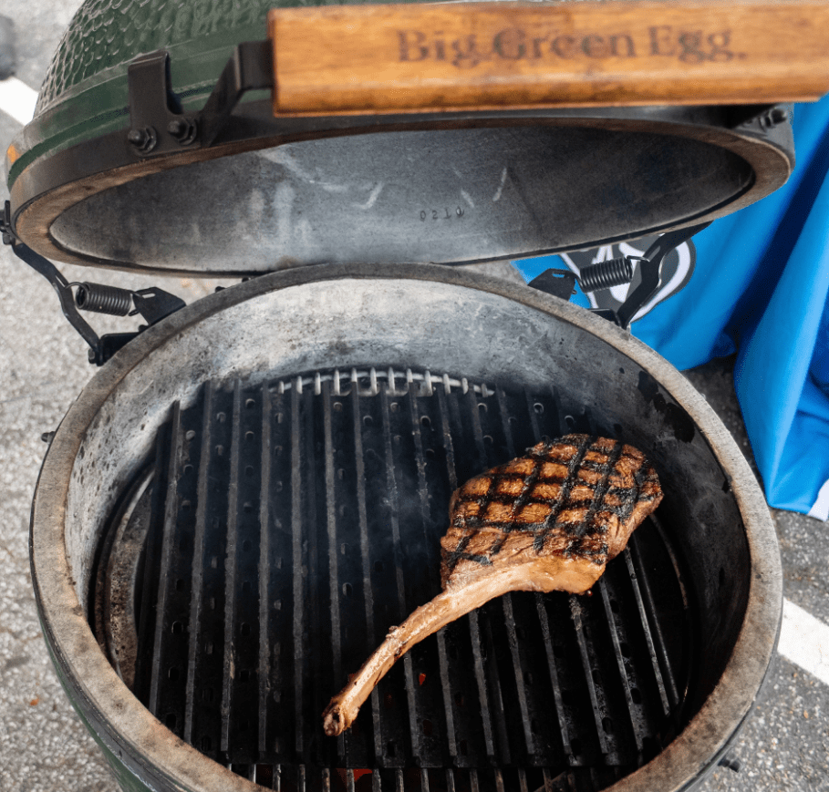 GrillGrate Set for the Medium Big Green Egg RBGEM